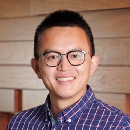 Portrait of Hualin Ding